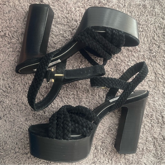 Black Platform Heels - Picture 1 of 4